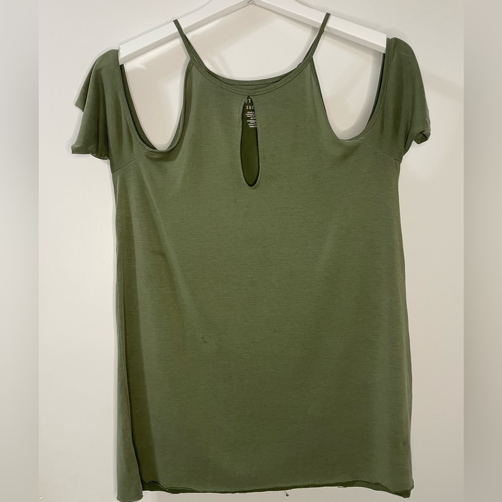 American Eagle Tank with short sleeves